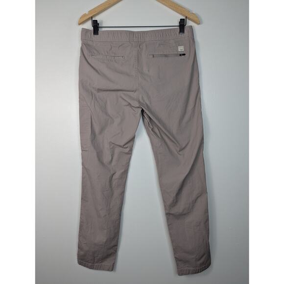 Vuori Women's Pants in Light Pink - Picture 6 of 7